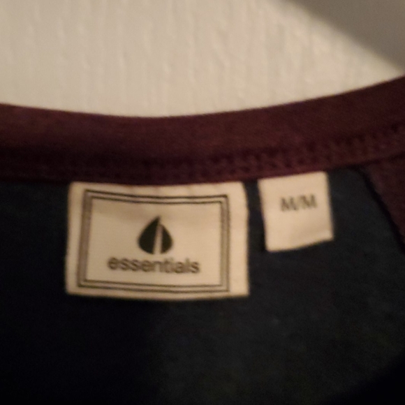 BNWT Essentials Jersey - Picture 2 of 2